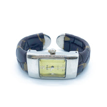 Load image into Gallery viewer, Women Bangle Bracelet Watch - Designer Style
